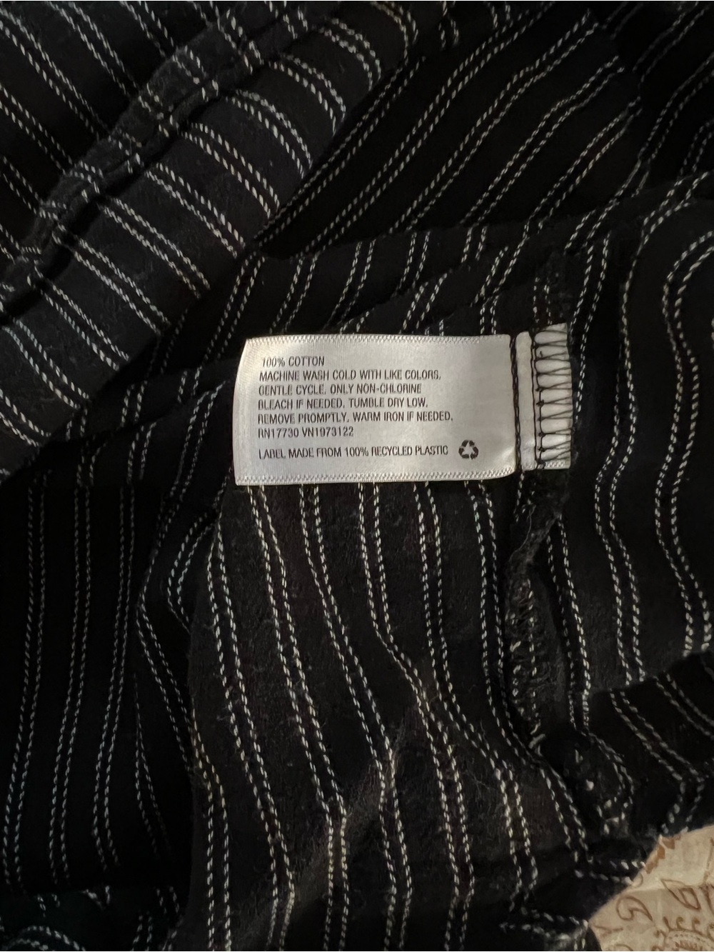Universal thread striped pullover - Picture 6 of 6